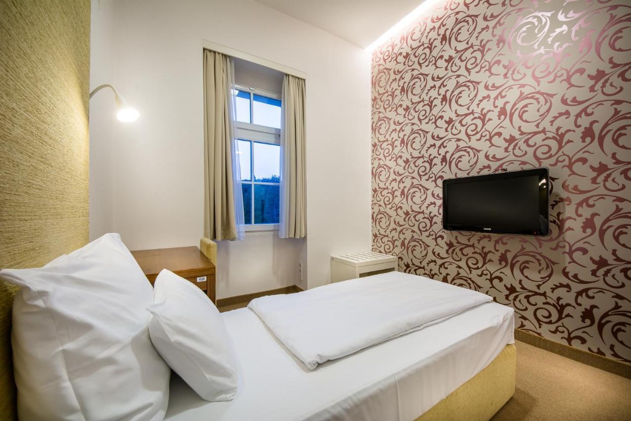 Rimske Terme Resort - Hotel Sofijin Dvor Rimske Toplice Dış mekan fotoğraf