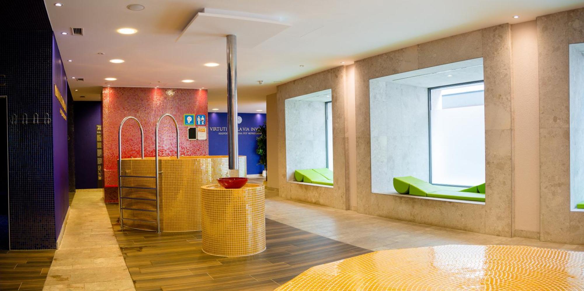 Rimske Terme Resort - Hotel Sofijin Dvor Rimske Toplice Dış mekan fotoğraf
